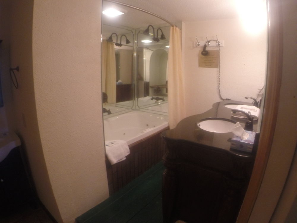 Executive Inn And Suites ウェーコ エクステリア 写真